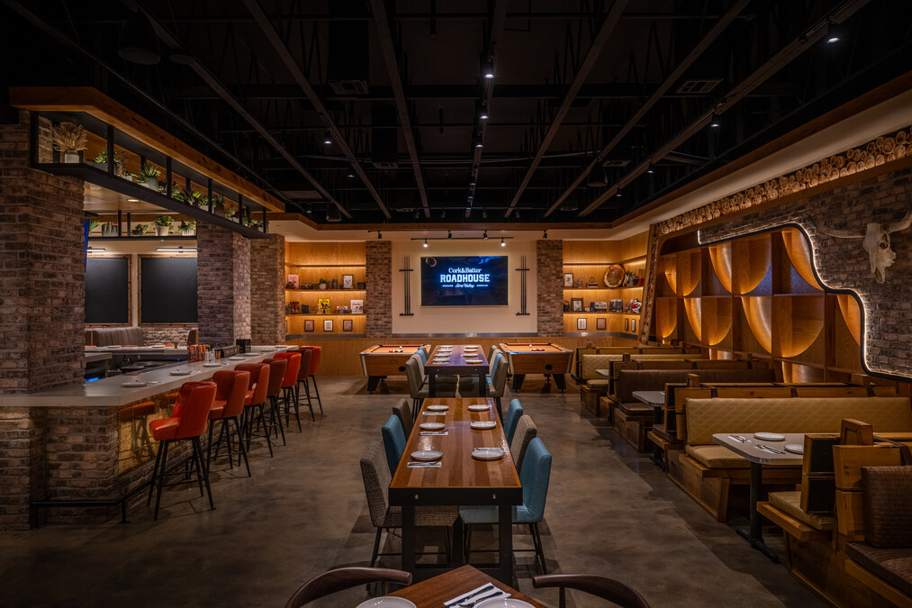 Cork & Batter Roadhouse Brings Texas BBQ, Country Charm, and Live Music to  Simi Valley