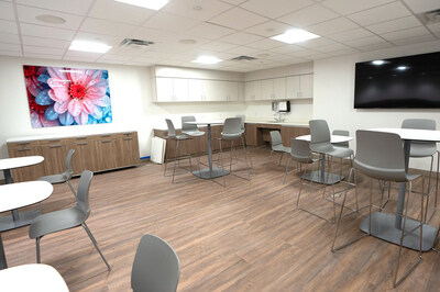 Memorial Regional Hospital Family Birthplace Staff Lounge