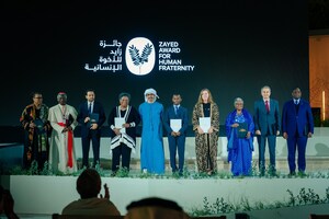 Sous le patronage du président des Émirats arabes unis : Abdullah bin Zayed assiste à la cérémonie de remise du prix Zayed pour la fraternité humaine, qui récompense 2025 lauréats