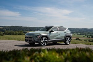 Hyundai Santa Fe Hybrid and Kona Named to PARENTS 2025 Best Family Cars Awards