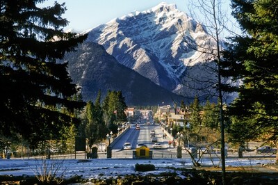 Parks Canada announces major step in redevelopment of Banff National Park 200-Block