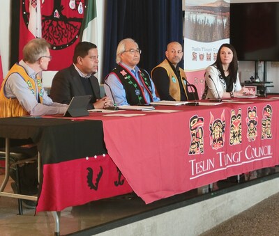 La mise en œuvre d'un accord historique franchit une nouvelle étape avec une entente sur le financement des programmes correctionnels et des services communautaires ancrés dans la culture et les valeurs des Tlingits de Teslin