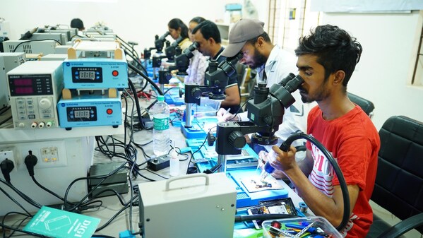 Unable to view the image, Please provide a valid URL.