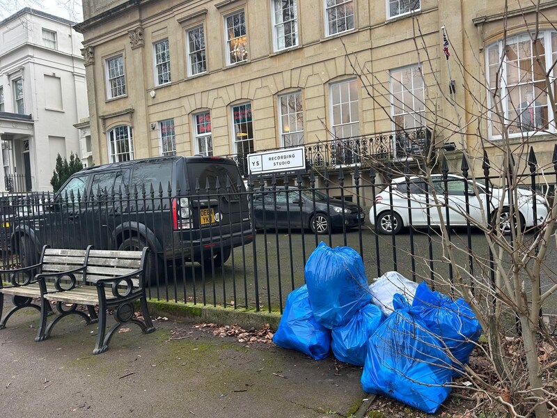 Unable to view the image, Please provide a valid URL.