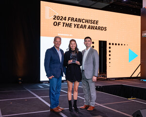 Michelle and Richard Lee of Bad Ass Coffee of Hawaii Honored as IFA Franchisees of the Year