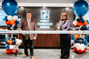 First Horizon Bank Unveils Exclusive Theater Box Experience at Spectrum Center