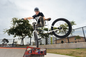 HUFFY BICYCLES HOSTS ENTIRE BMX TEAM AT CORPORATE HEADQUARTERS IN MIAMISBURG, OH