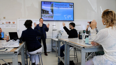 DARCO International President and CEO, Steve Gulick, meeting with students at SCAD.