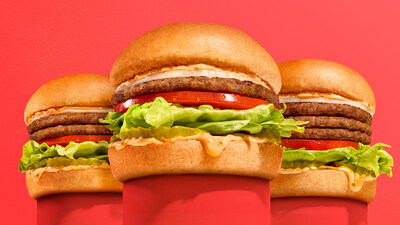 Stackers starting at $3.99 are back for a limited time at A&W’s across Canada. (CNW Group/A&W Food Services of Canada Inc.)