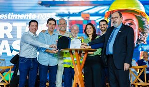 Cedro Participações assina contrato de concessão de Porto de Itaguaí em evento com presidente Lula e ministro Silvio Costa Filho
