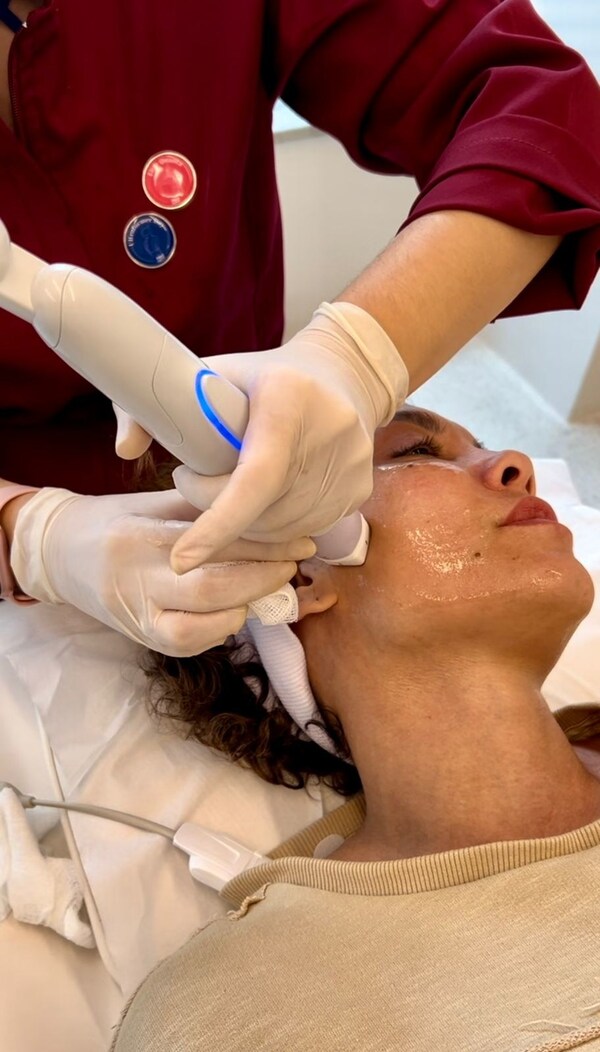 Unable to view the image, Please provide a valid URL.