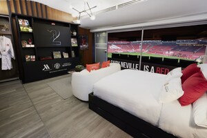 Marriott Bonvoy y Manchester United invitan a los fans más apasionados del club a vivir una experiencia única en The Captain's Suite, inspirada en el legendario Gary Neville