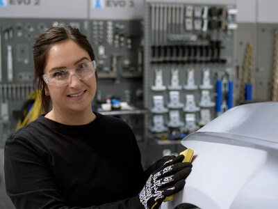 An image from the new I Count on I-CAR marketing campaign underscores the vital role of collision repair in society, using a universal approach to showcase both industry professionals and the millions of drivers on America’s roads who “count on I-CAR” every day.