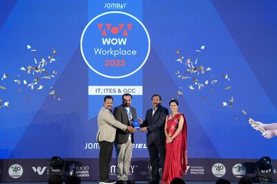 Scientific Games Senior Director of Software Engineering Venkatesh Dhanakshirur, Scientific Games India Managing Director Mahesh Nanjundappa, CIEL HR Executive Chairman Pandiarajan K and Jombay.com Founder and Chief Product Officer Suruchi Wagh celebrate Scientific Games India’s 2025 Jombay WOW Award. The recognition reaffirms Scientific Games' dedication to providing an exceptional environment where employees thrive personally and professionally.