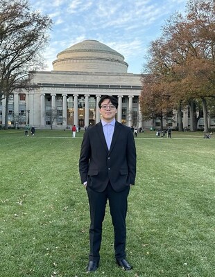 Unable to view the image, Please provide a valid URL.