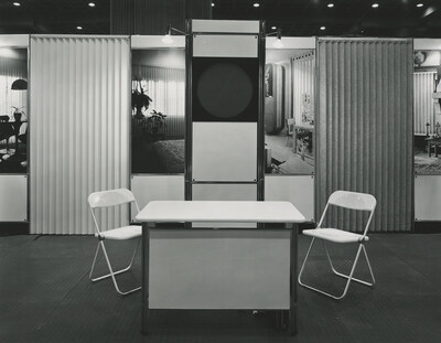 Lynne Cohen, Ground Floor, Place Bonaventure, Montréal, 1976 © Succession Lynne Cohen (CNW Group/Musée d'art contemporain de Montréal) Lynne Cohen, Ground Floor, Place Bonaventure, Montréal, 1976 © Succession Lynne Cohen (CNW Group/Musée d'art contemporain de Montréal)