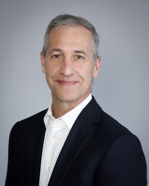 The Inner Circle acknowledges, Scott C. Fanatico as a Pinnacle Professional Member Inner Circle of Excellence