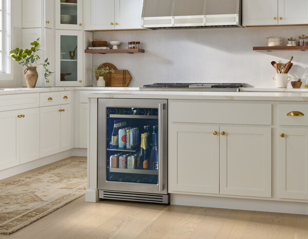 With professional-style design and durable construction, the Presrv Pro models are the perfect addition to any home bar or entertaining space.