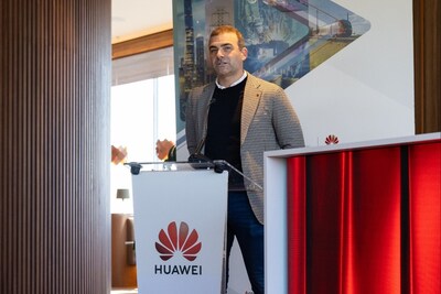 (PRNewsfoto/HUAWEI)