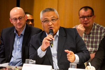 Carl Cruz, Globe’s Deputy CEO,  at the MWC in Barcelona, leading a delegation of senior leaders in discussions on AI, cybersecurity and telco innovation.