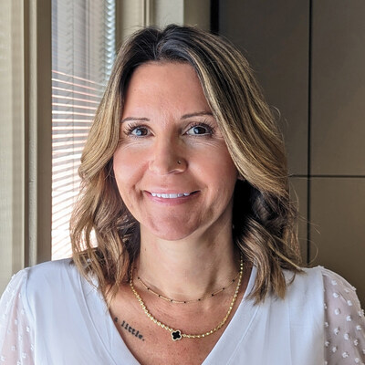 Ashley Rowe-Shuman, Contracting Manager