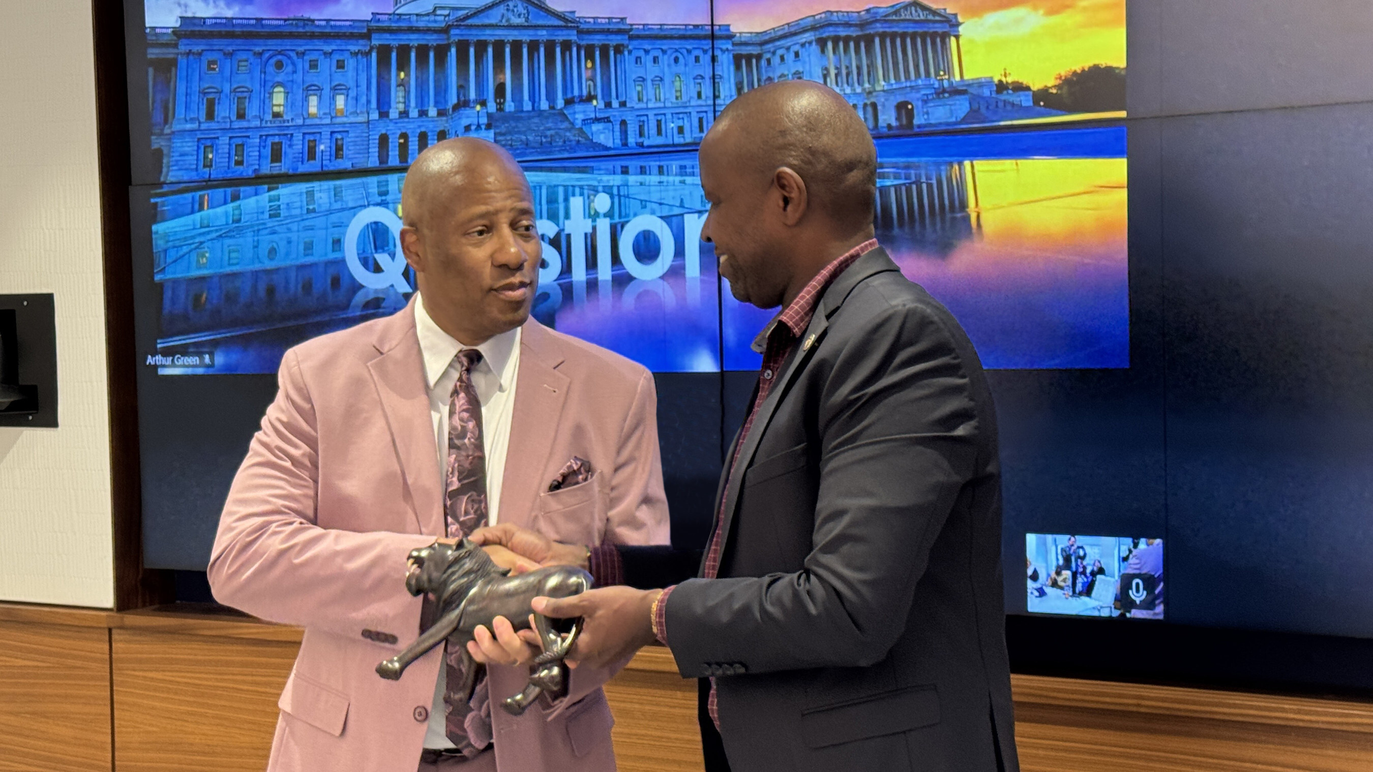 Unable to view the image, Please provide a valid URL.