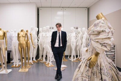 Unable to view the image, Please provide a valid URL.