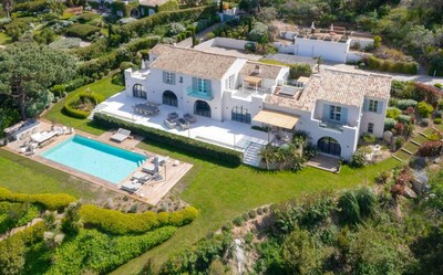 Isle Blue Vacation Villa Rental, Saint-Tropez, France