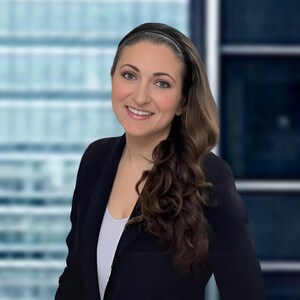 MidCap Advisors Welcomes Lisa Sonneborn as Healthcare Senior Advisor