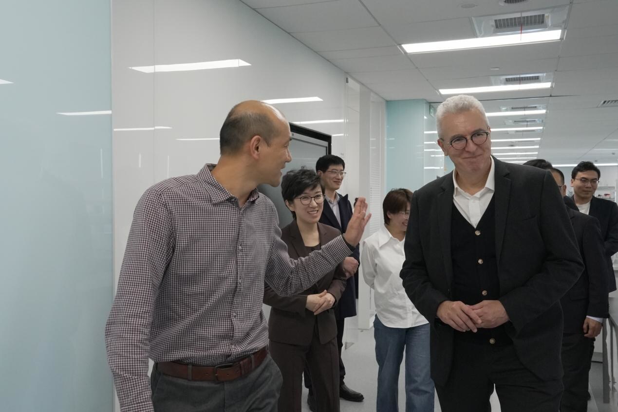 Unable to view the image, Please provide a valid URL.