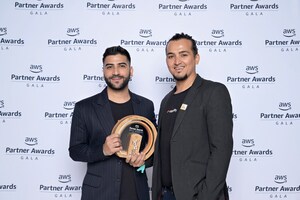 AWS awards Applify Rising Star Partner of the Year 2024 showcasing excellence in AI and cloud tech services