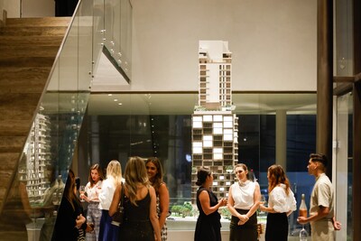 Unable to view the image, Please provide a valid URL.