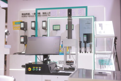 Unable to view the image, Please provide a valid URL.