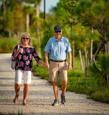 The epicenter of Wellen Park’s outdoor recreational opportunities, Downtown Wellen features a 3-mile trail around Grand Lake. (CNW Group/Wellen Park)