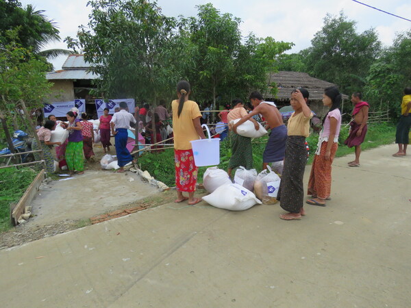 Unable to view the image, Please provide a valid URL.