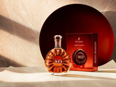 Anish Kapoor limited-edition Rémy Martin XO decanter