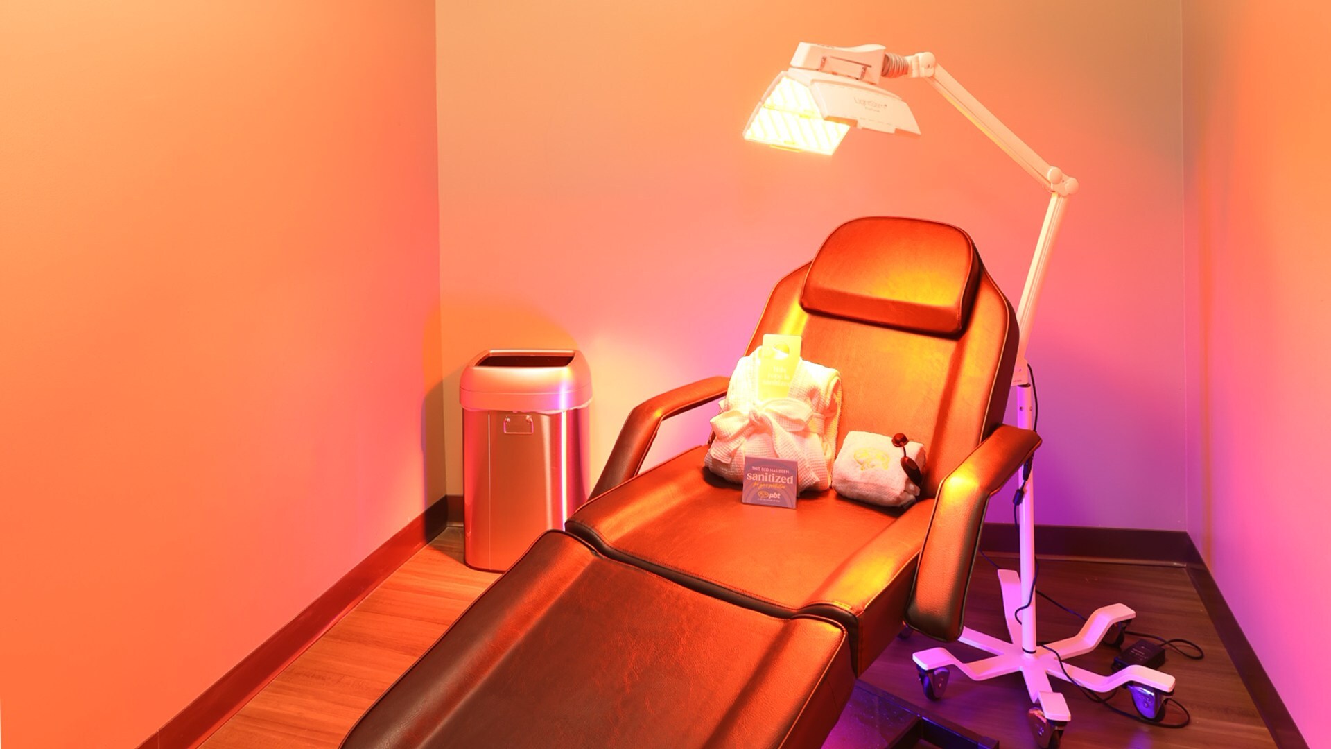 Unable to view the image, Please provide a valid URL.