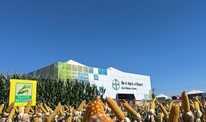 Bayer destaca soluções integradas para a safrinha de milho na Tecnoshow Comigo