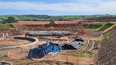 Penetron on-site support: PENETRON ADMIX in the mix, and PENETRON ARC spray-applied on the surfaces provide comprehensive protection and durability for the concrete structures.