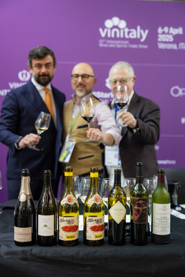 Riccardo Pasqua, CEO Pasqua Wines, Filippo Bartolotta, journalist and wine educator, Robert Joseph, journalist and K'AVSHIRI co-owner