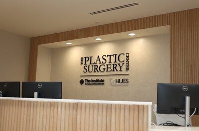 The new facility serves patients seeking transformative cosmetic enhancements, complex reconstructive procedures, and specialized hand surgery.