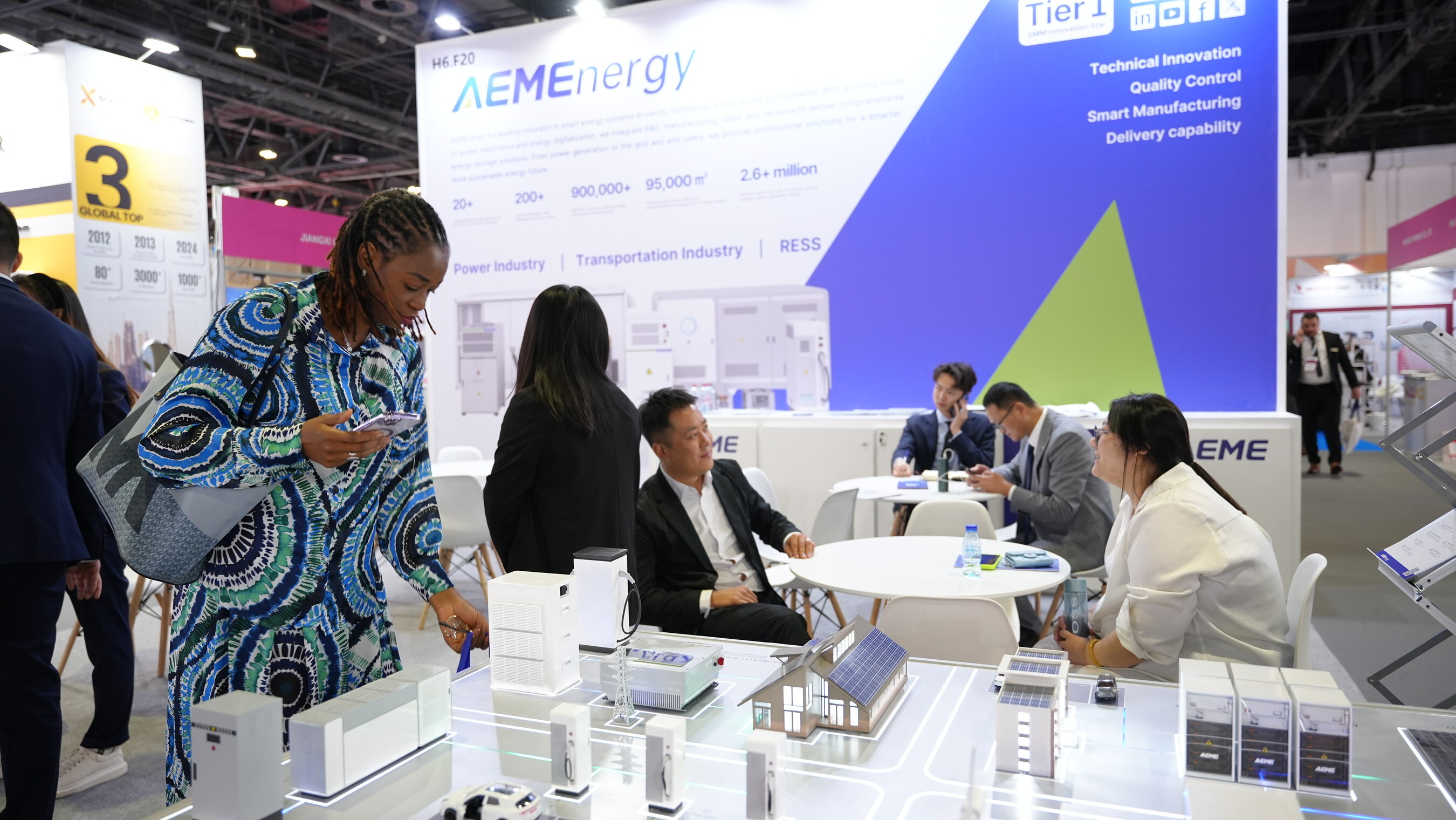 AEMEnergy Unveils Ultra-Compact Liquid-Cooling BESS at MEE Dubai 2025