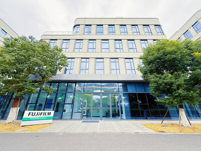 Unable to view the image, Please provide a valid URL.