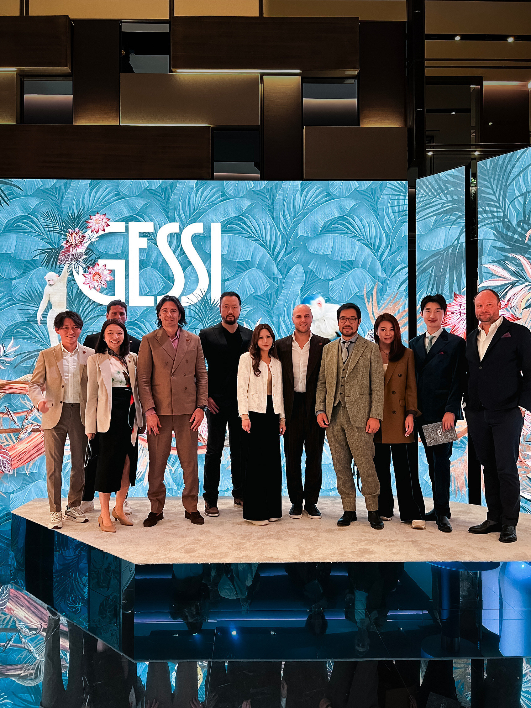 Unable to view the image, Please provide a valid URL.