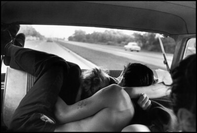 Leica Store &amp; Gallery New York Presents "In Conversation: A Photographic Dialogue Between Yesterday and Today" Featuring Bruce Davidson and Sara Messinger