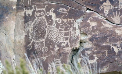 Image of petroglyphs on rocks.