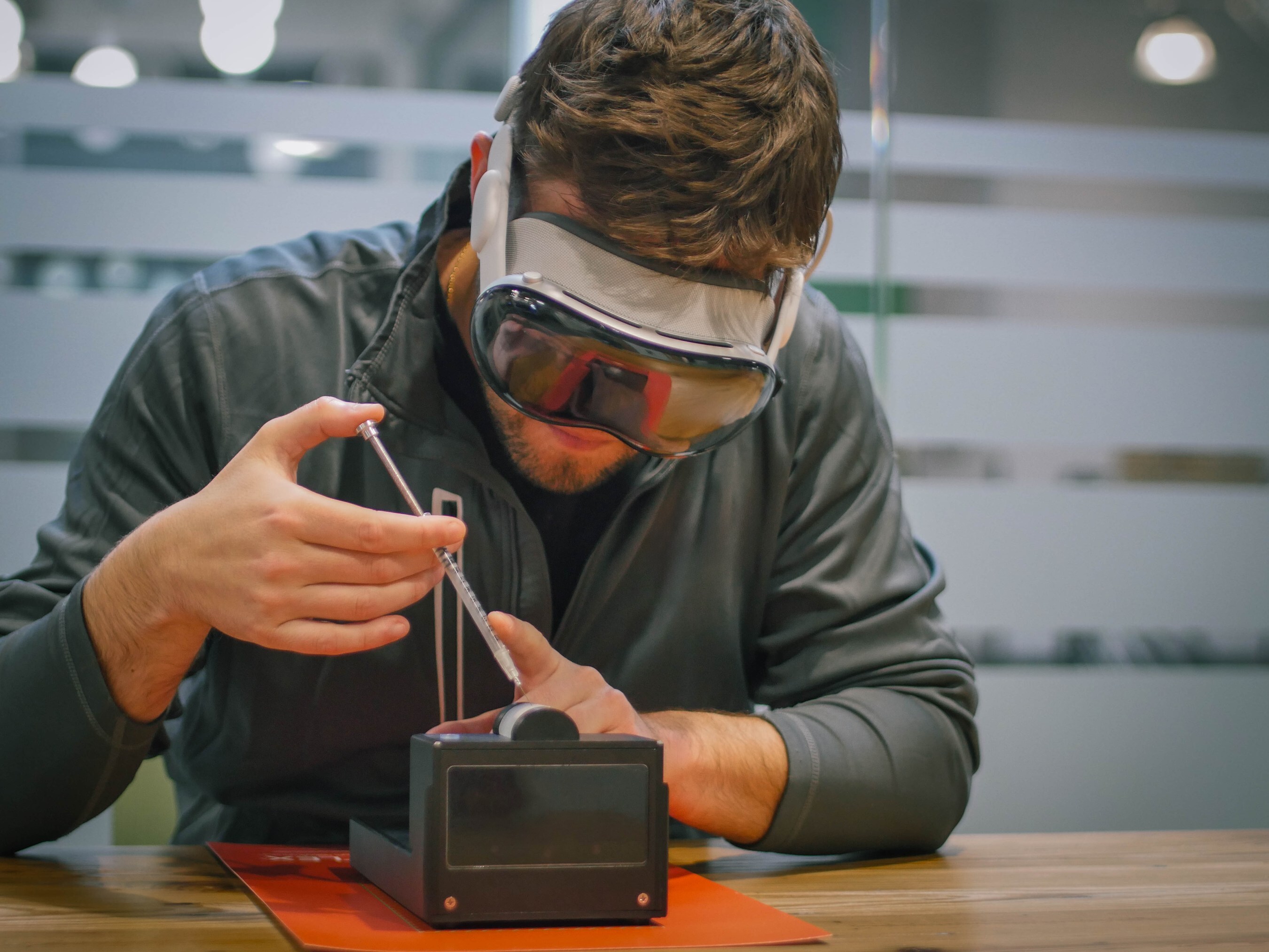 Unable to view the image, Please provide a valid URL.