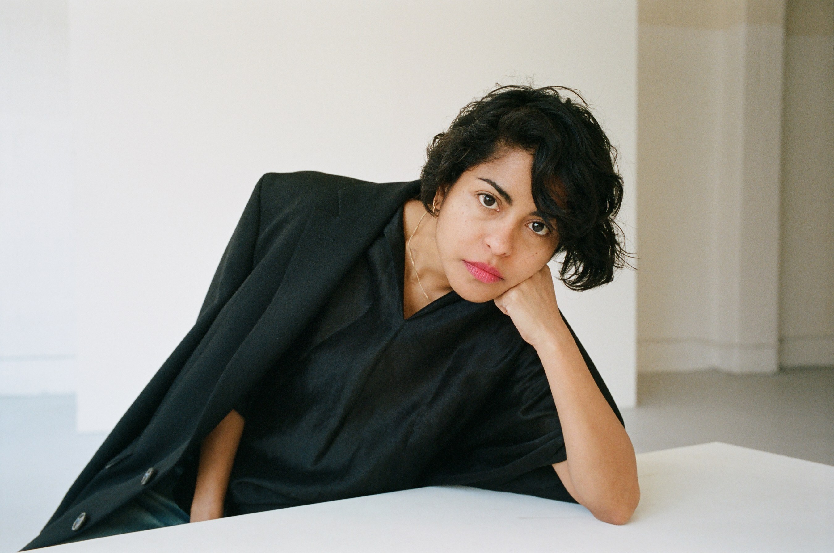 Unable to view the image, Please provide a valid URL.