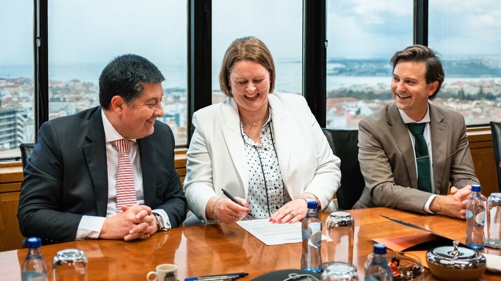 From left to right, Rui Alpalhão, Chief Executive at Soliteight; Jackie Brown, Senior Regional Director North & West Europe, Wyndham Hotels & Resorts; and Alejandro Scholtz, Development Director Iberia, Wyndham Hotels & Resorts. From left to right, Rui Alpalhão, Chief Executive at Soliteight; Jackie Brown, Senior Regional Director North & West Europe, Wyndham Hotels & Resorts; and Alejandro Scholtz, Development Director Iberia, Wyndham Hotels & Resorts.