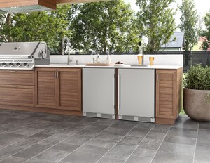 Elevate the Outdoor Entertaining Experience with Zephyr Outdoor Appliances